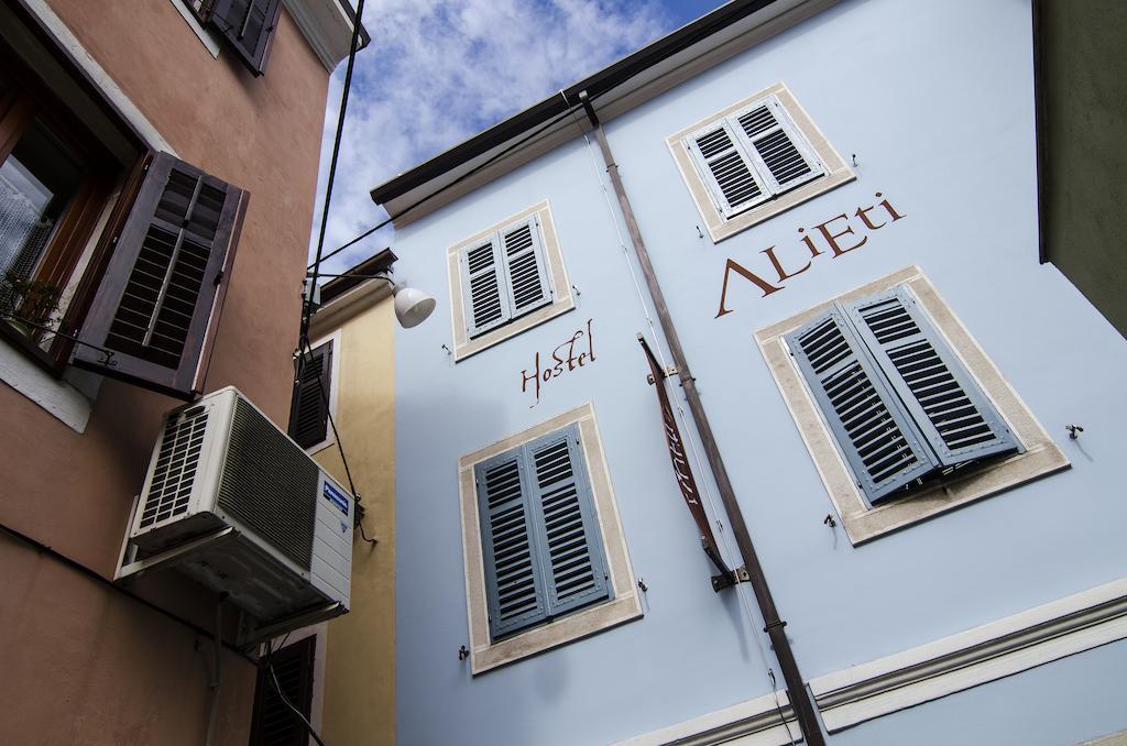 Hostel Alieti Izola Exteriör bild