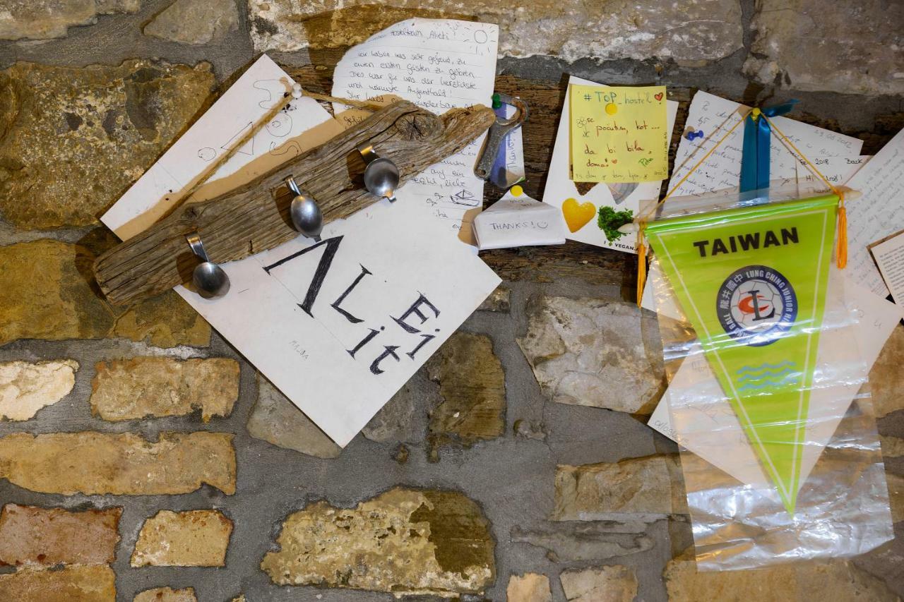 Hostel Alieti Izola Exteriör bild